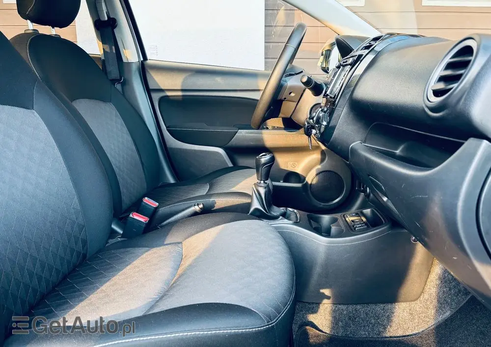 MITSUBISHI Space Star 