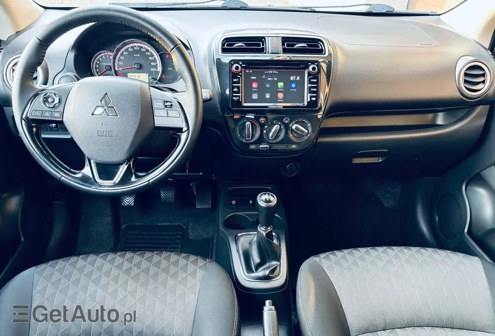 MITSUBISHI Space Star 