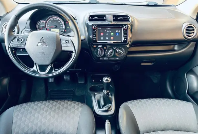 MITSUBISHI Space Star 