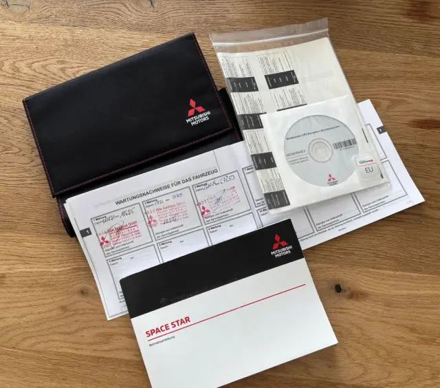 MITSUBISHI Space Star 