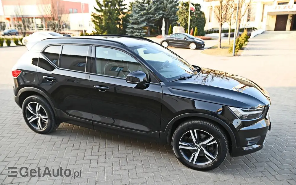 VOLVO XC 40 B4 B AWD Geartronic RDesign