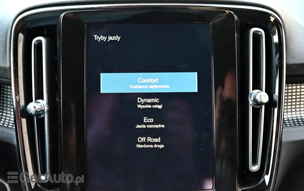 VOLVO XC 40 B4 B AWD Geartronic RDesign