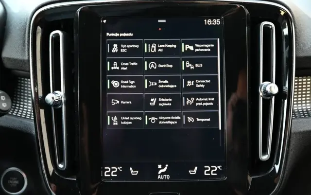 VOLVO XC 40 B4 B AWD Geartronic RDesign