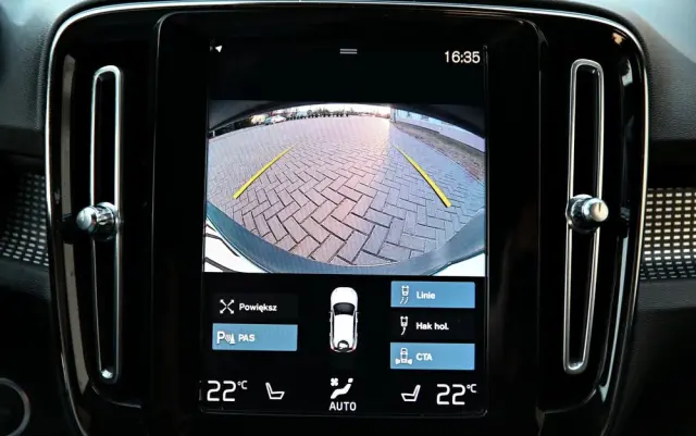 VOLVO XC 40 B4 B AWD Geartronic RDesign