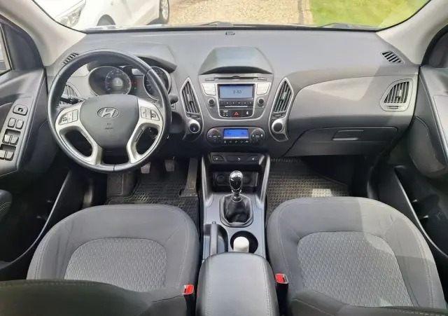 HYUNDAI Ix35 1.6 2WD 5 Star Edition