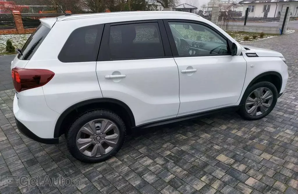 SUZUKI Vitara 