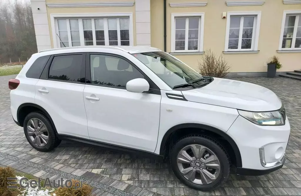 SUZUKI Vitara 
