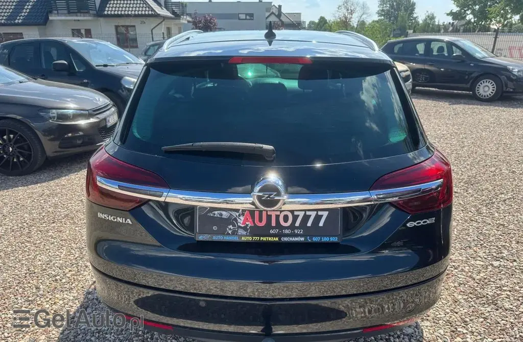 OPEL Insignia 