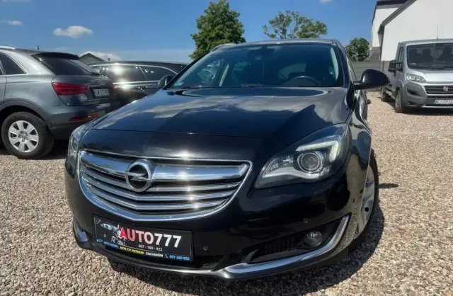 OPEL Insignia 