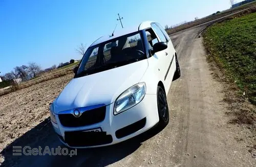 SKODA Roomster 