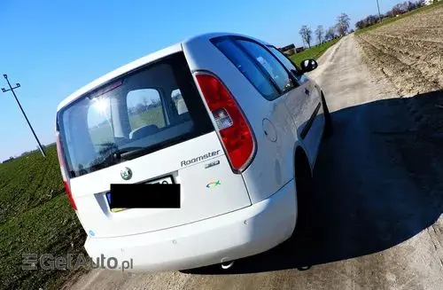 SKODA Roomster 