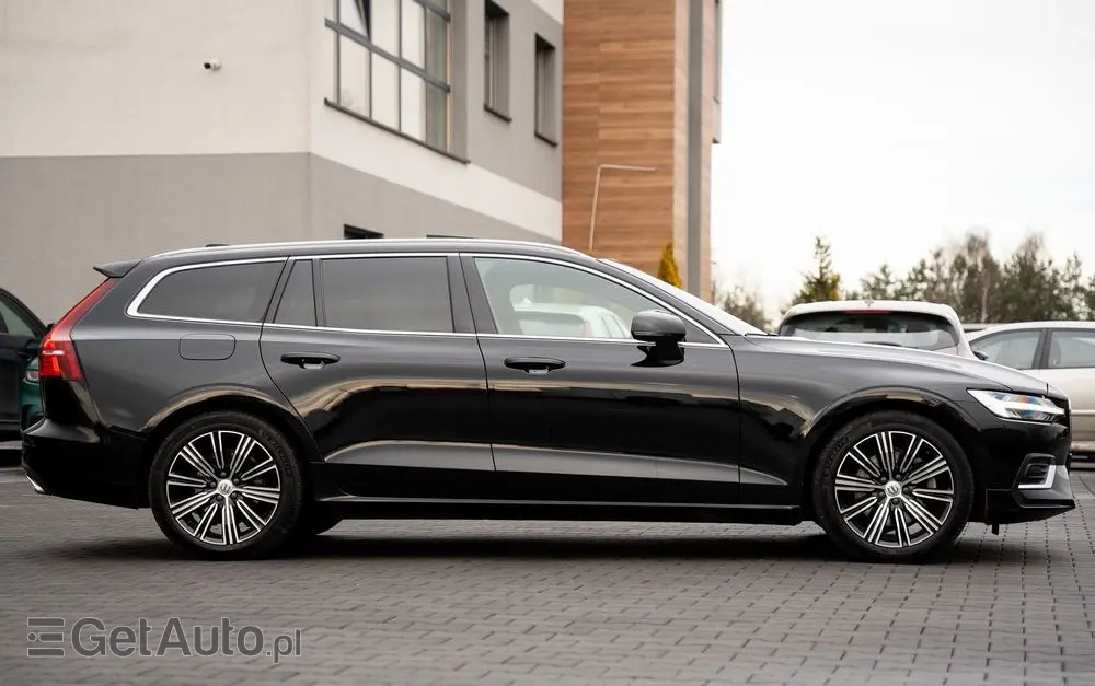 VOLVO V60 B4 B Geartronic Inscription