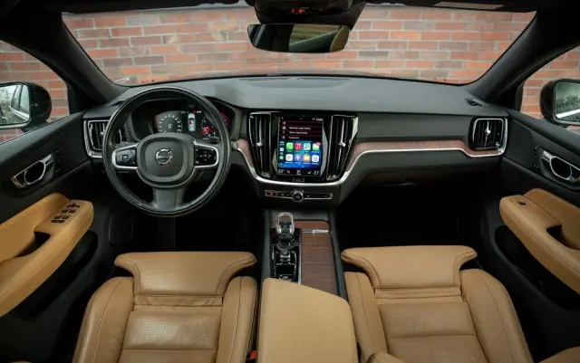 VOLVO V60 B4 B Geartronic Inscription