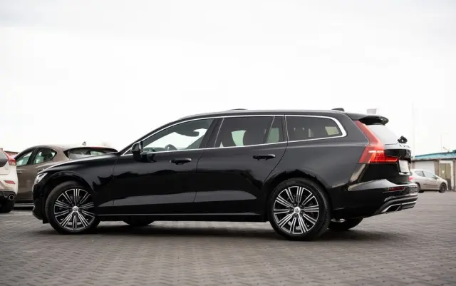 VOLVO V60 B4 B Geartronic Inscription