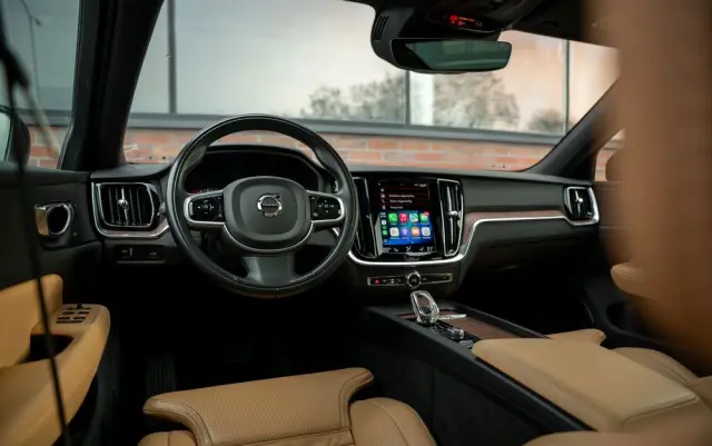 VOLVO V60 B4 B Geartronic Inscription