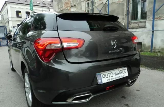 CITROEN DS5 