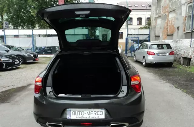 CITROEN DS5 