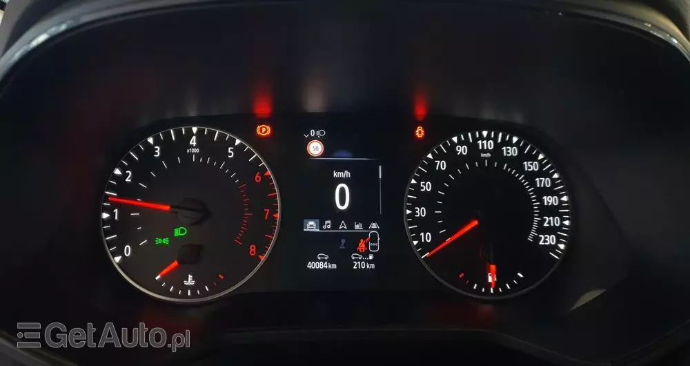 RENAULT Clio 1.0 TCe Equilibre