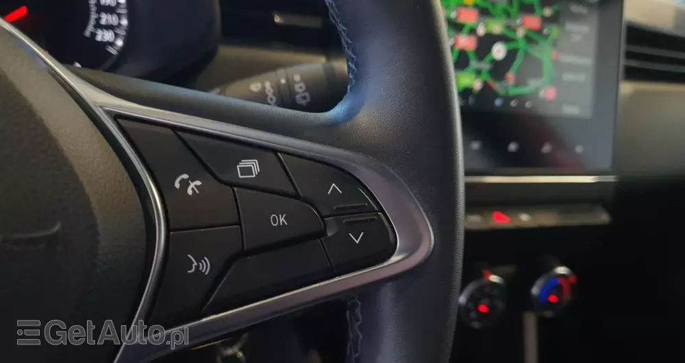 RENAULT Clio 1.0 TCe Equilibre