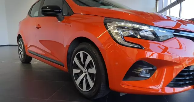 RENAULT Clio 1.0 TCe Equilibre