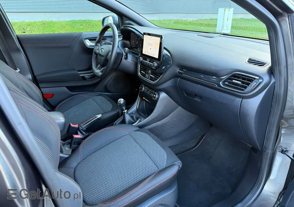 FORD Puma 1.0 EcoBoost Hybrid ST-LINE X