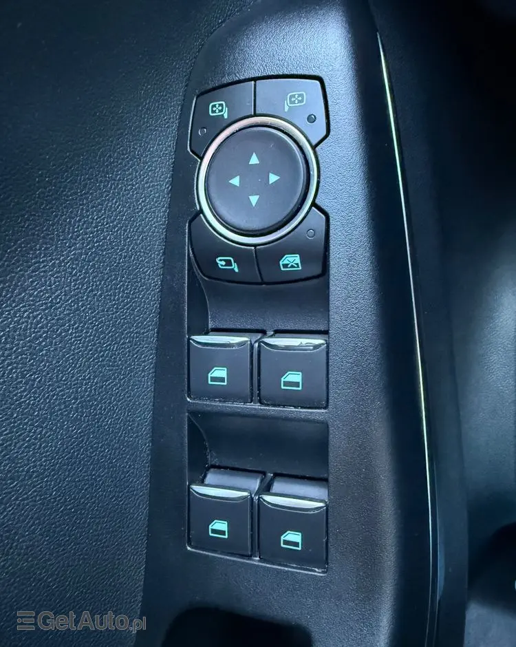 FORD Puma 1.0 EcoBoost Hybrid ST-LINE X