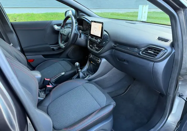 FORD Puma 1.0 EcoBoost Hybrid ST-LINE X