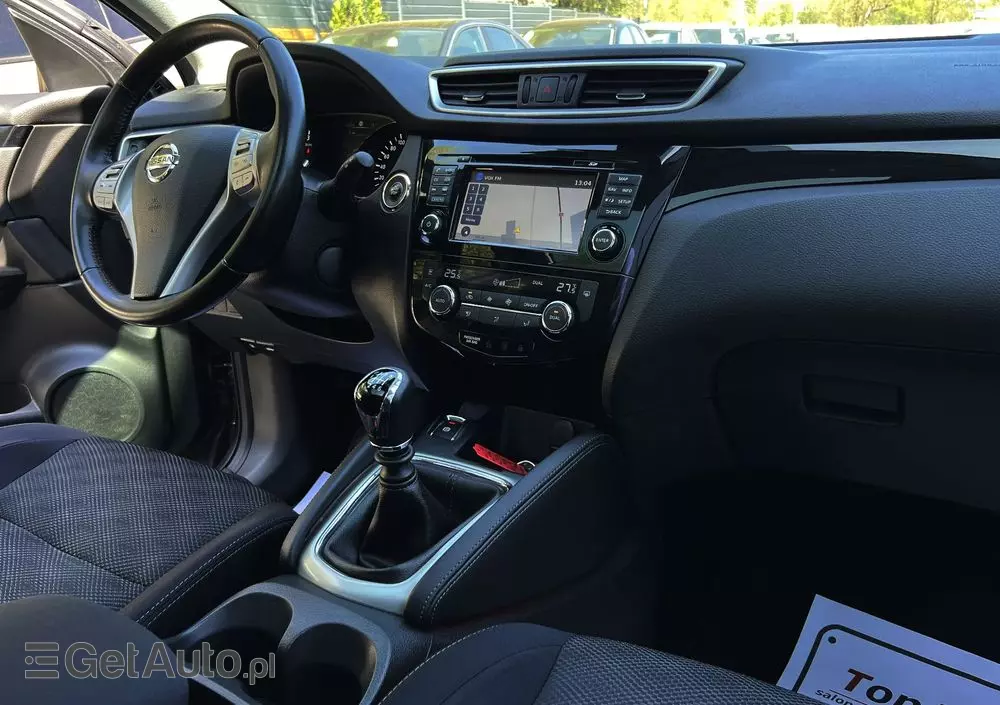 NISSAN Qashqai 1.6 DCi N-Connecta