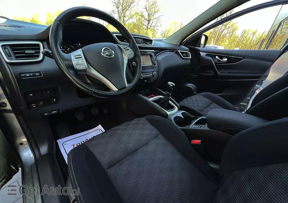 NISSAN Qashqai 1.6 DCi N-Connecta