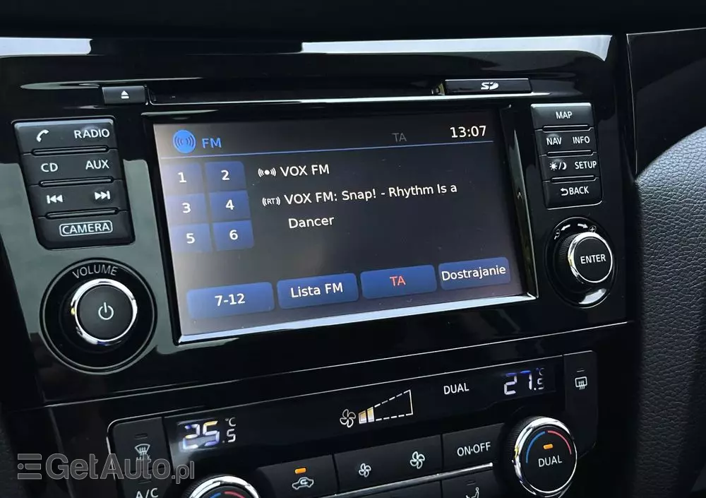 NISSAN Qashqai 1.6 DCi N-Connecta