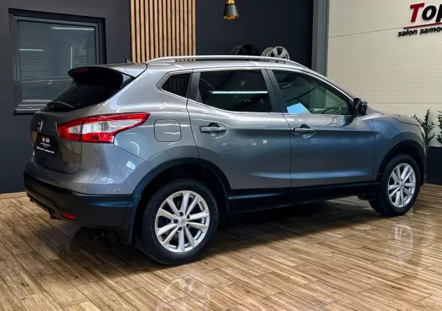 NISSAN Qashqai 1.6 DCi N-Connecta
