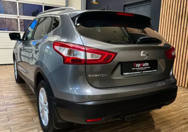 NISSAN Qashqai 1.6 DCi N-Connecta