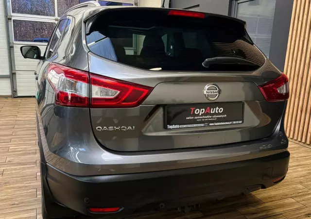 NISSAN Qashqai 1.6 DCi N-Connecta