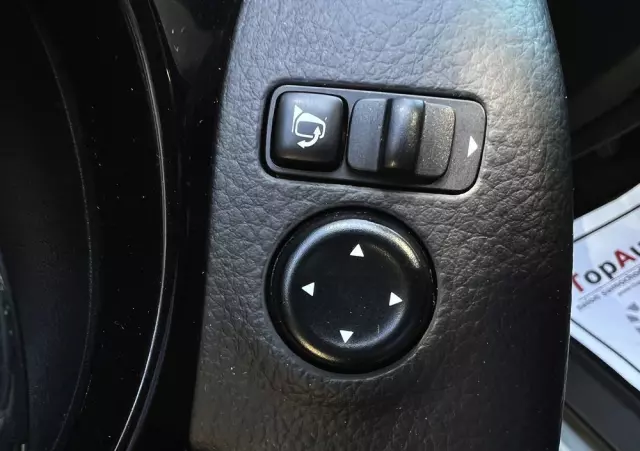 NISSAN Qashqai 1.6 DCi N-Connecta