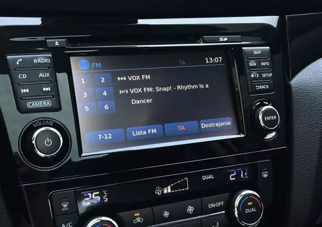 NISSAN Qashqai 1.6 DCi N-Connecta