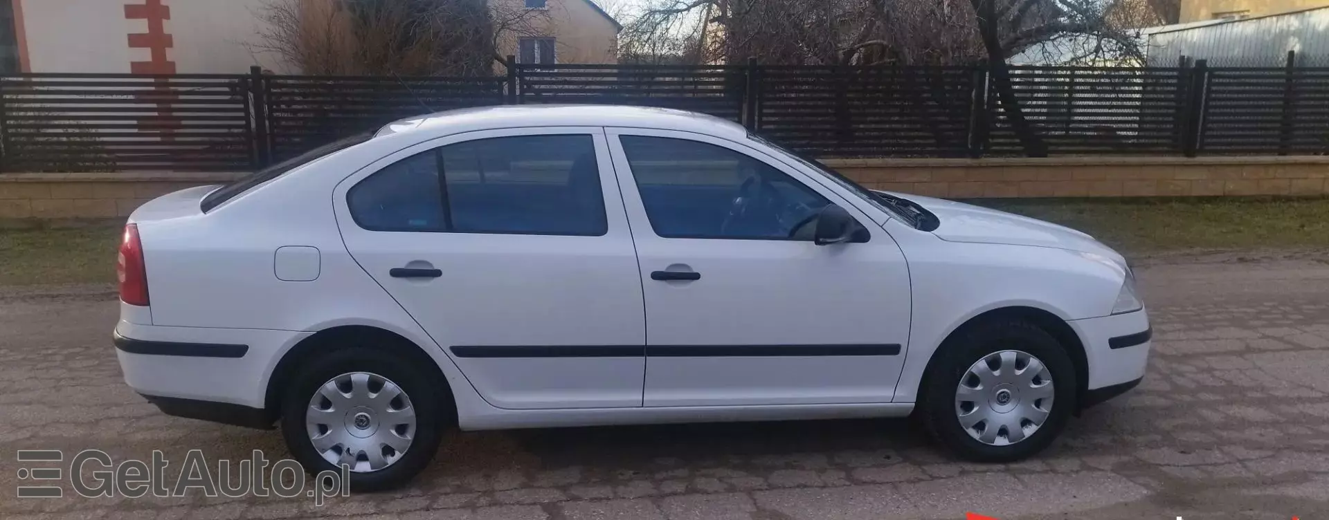 SKODA Octavia 1.6 MPI (102 KM)