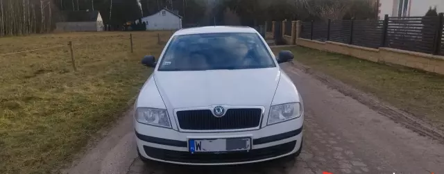 SKODA Octavia 1.6 MPI (102 KM)