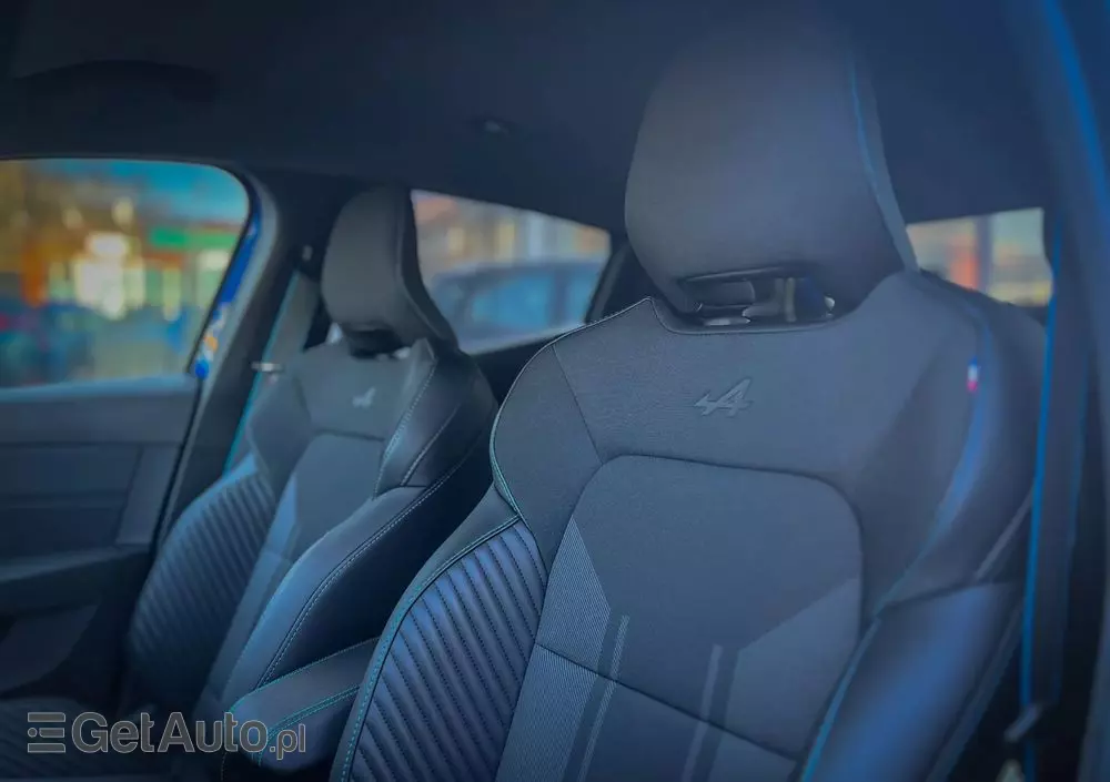 RENAULT Clio 1.0 TCe Esprit Alpine