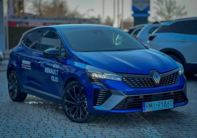 RENAULT Clio 1.0 TCe Esprit Alpine