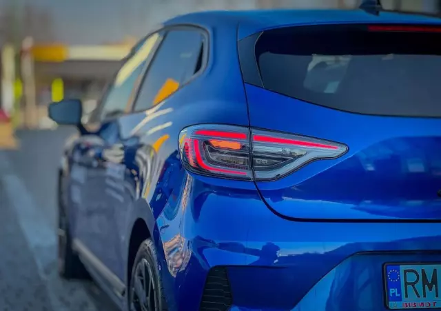 RENAULT Clio 1.0 TCe Esprit Alpine