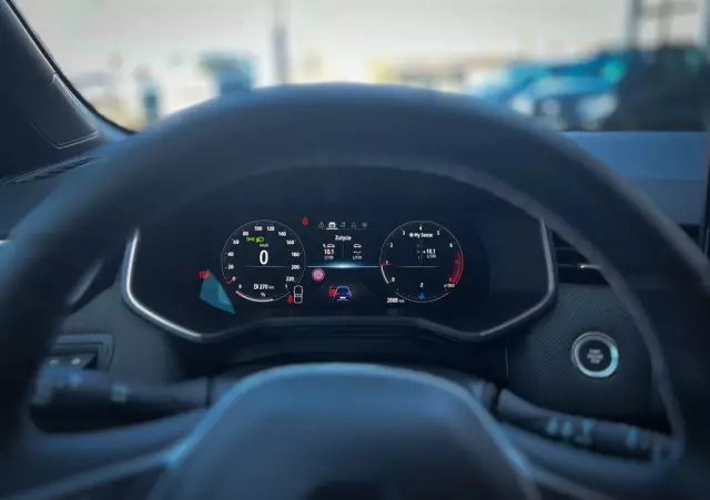 RENAULT Clio 1.0 TCe Esprit Alpine