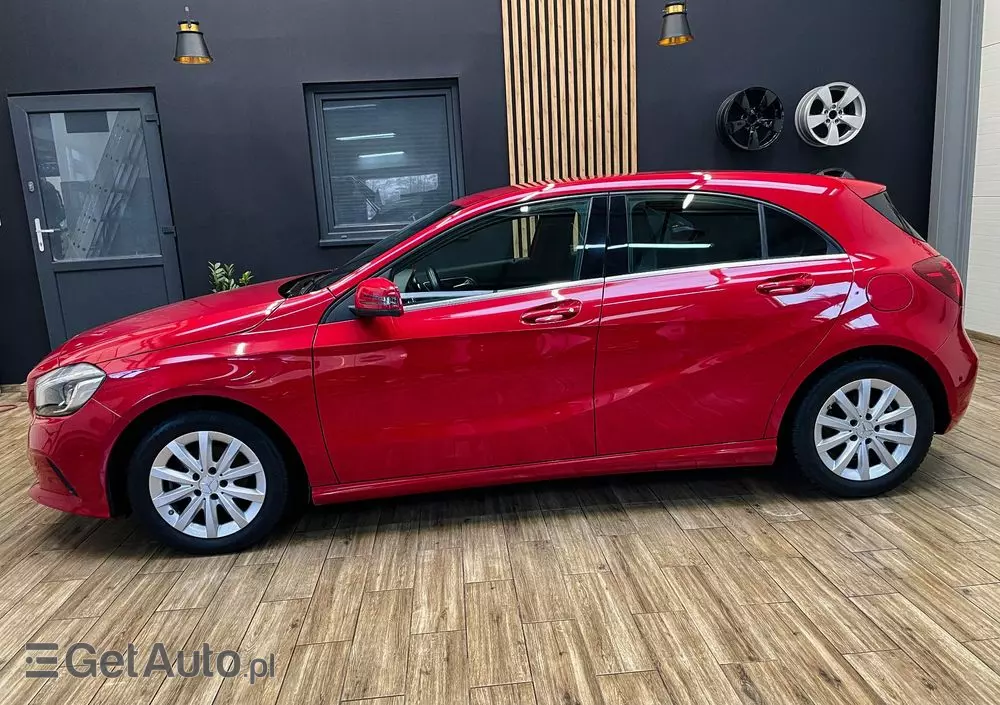 MERCEDES-BENZ Klasa A 180 d