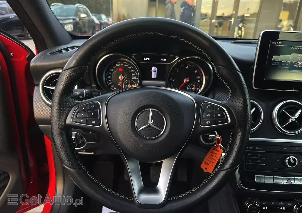 MERCEDES-BENZ Klasa A 180 d