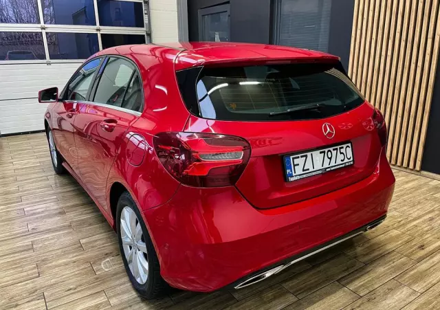 MERCEDES-BENZ Klasa A 180 d