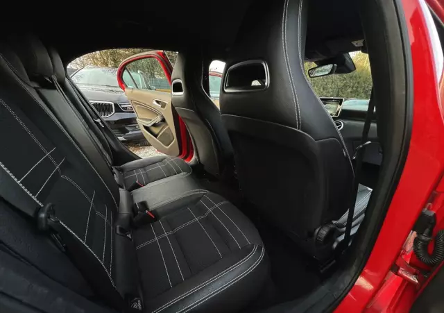 MERCEDES-BENZ Klasa A 180 d