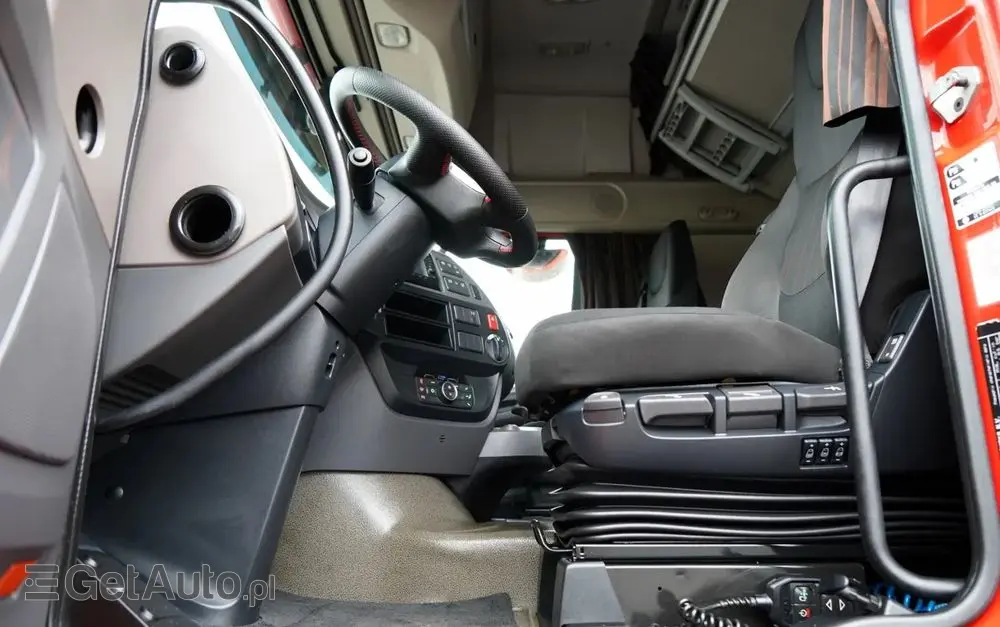 DAF XF 480 / SUPER SPACE CAB / RETARDER /  KLIMA POSTOJOWA / 