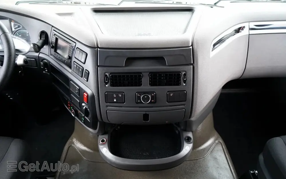 DAF XF 480 / SUPER SPACE CAB / RETARDER /  KLIMA POSTOJOWA / 