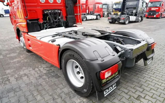 DAF XF 480 / SUPER SPACE CAB / RETARDER /  KLIMA POSTOJOWA / 