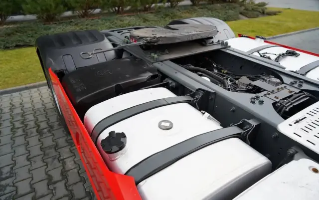 DAF XF 480 / SUPER SPACE CAB / RETARDER /  KLIMA POSTOJOWA / 