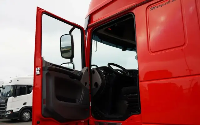 DAF XF 480 / SUPER SPACE CAB / RETARDER /  KLIMA POSTOJOWA / 